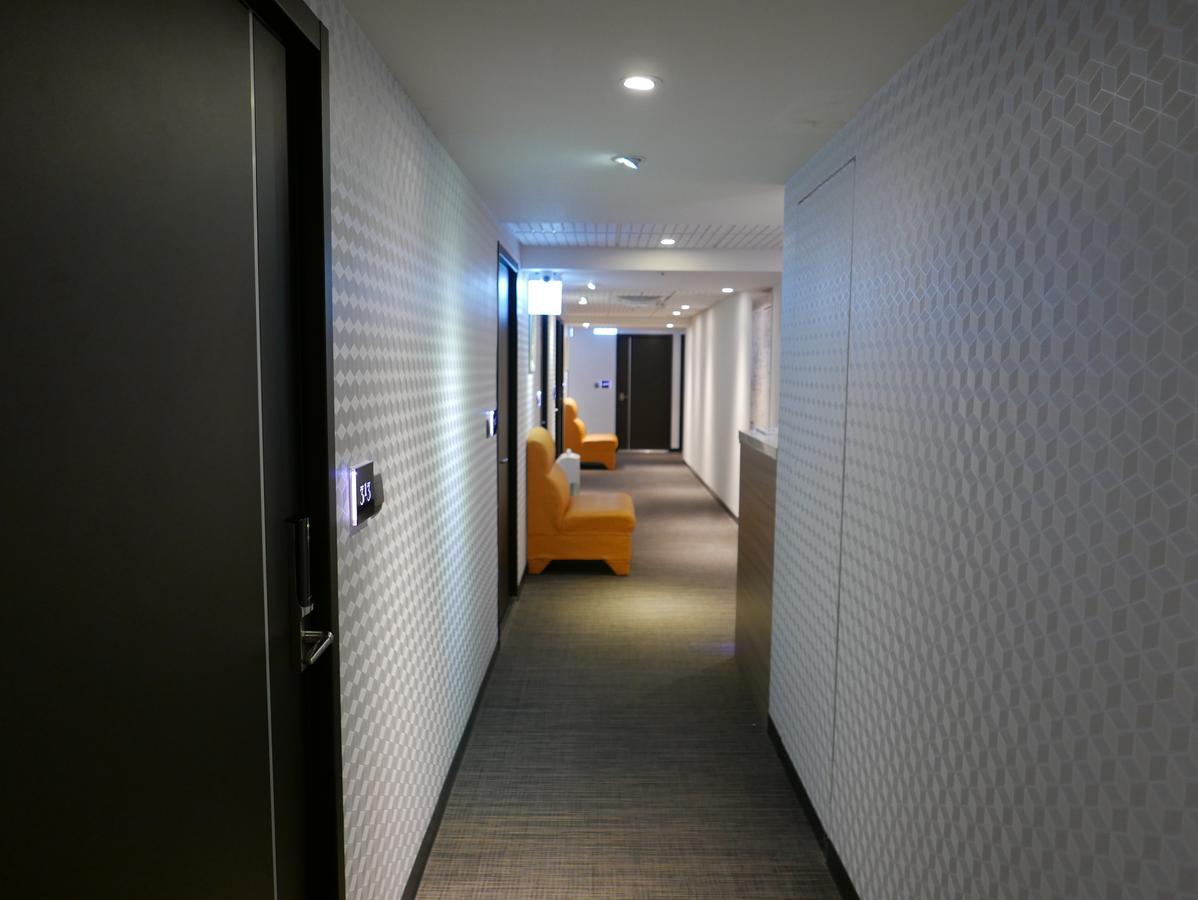 泊居旅店二館 Oursinn Hotel 2 Tajpej Kültér fotó